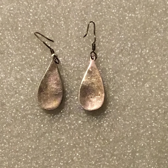 Vintage pair of sterling silver Turquoise earrings - Picture 3 of 6